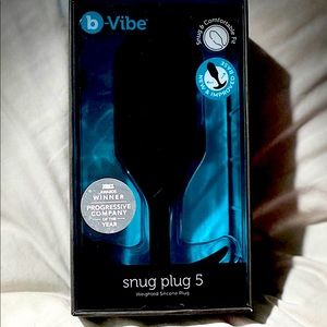 Snug Plug 5 weighted silicone plug